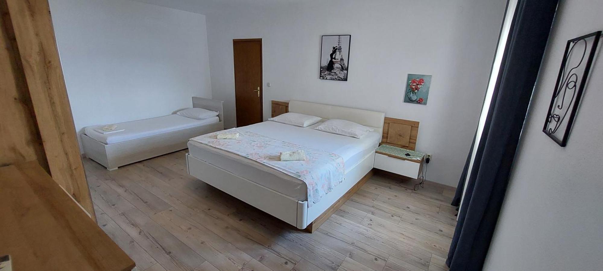 Apartments Dana オミシュ 部屋 写真