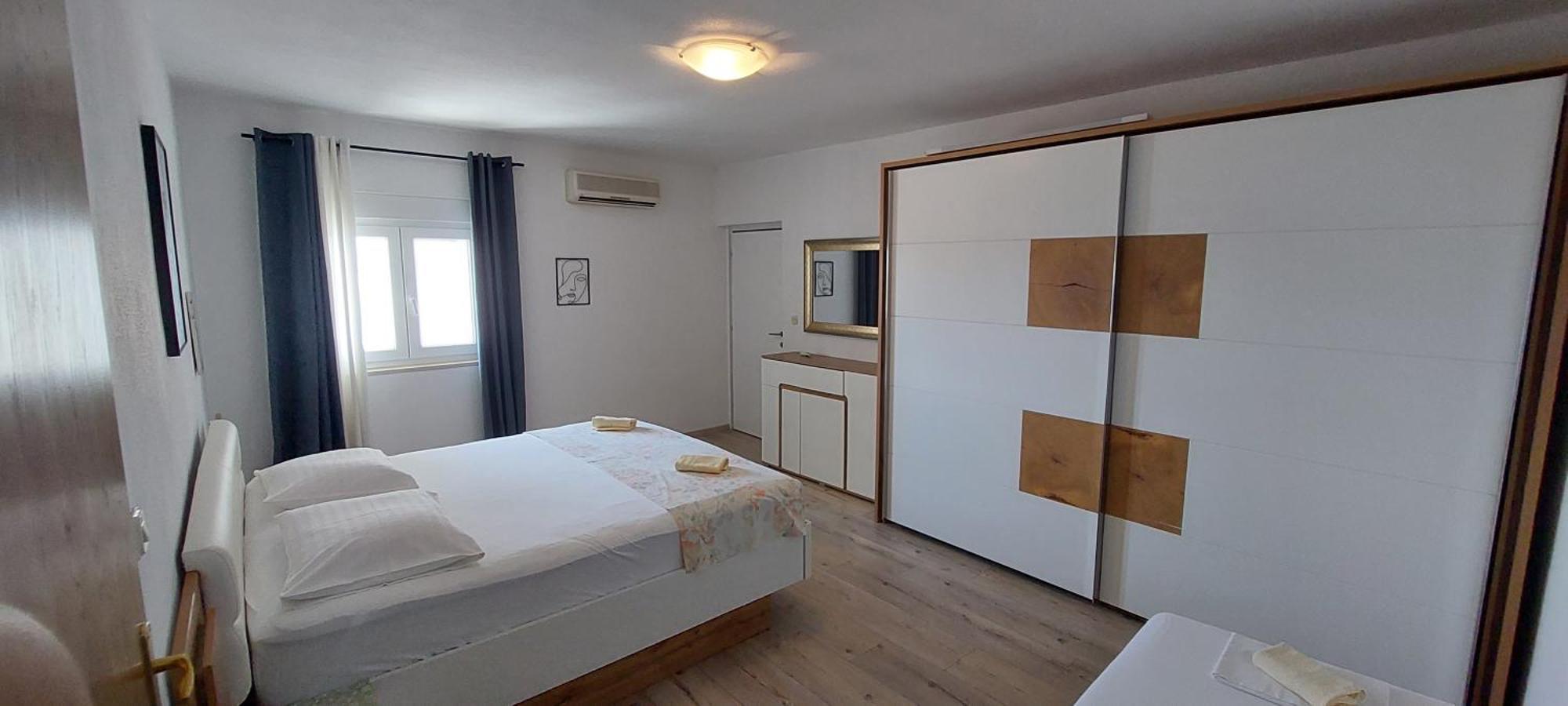Apartments Dana オミシュ 部屋 写真
