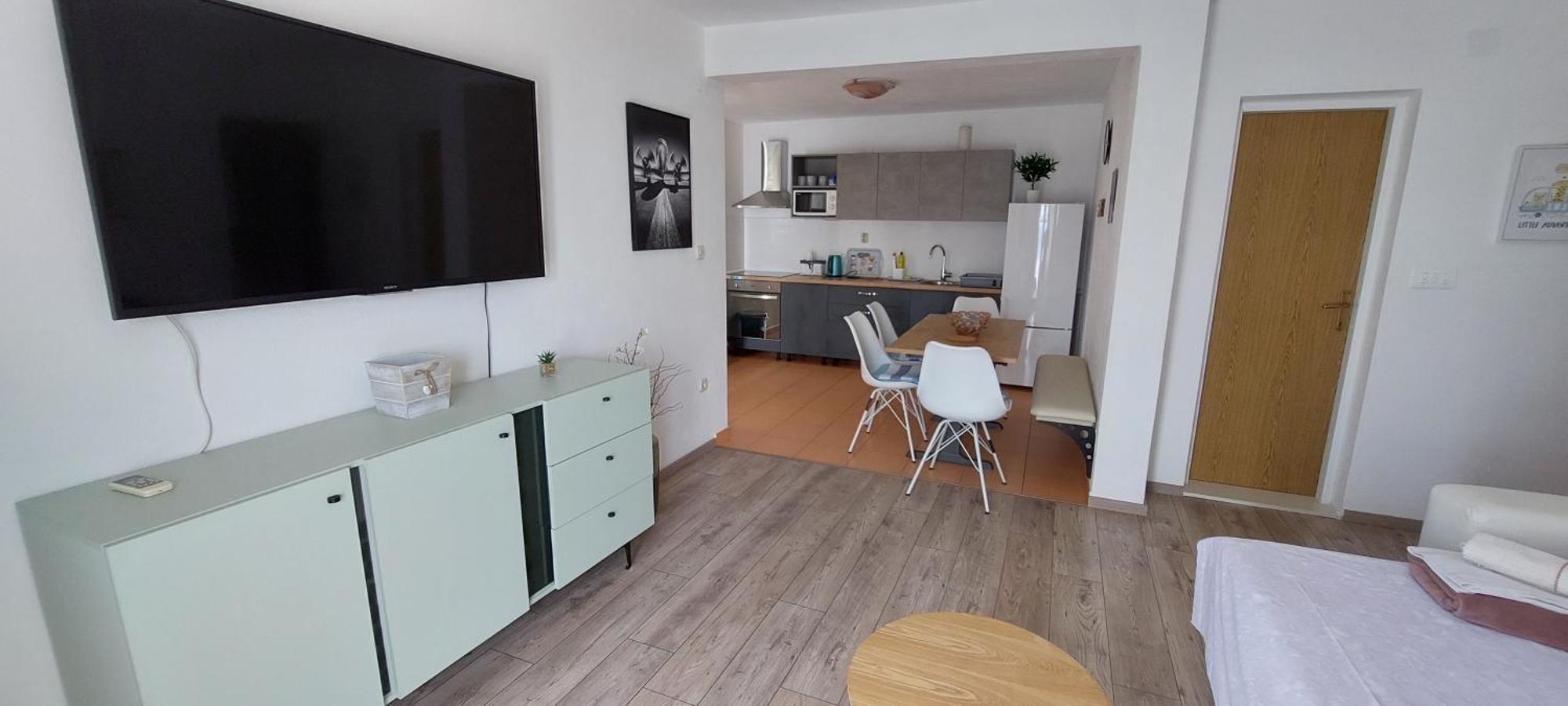 Apartments Dana オミシュ 部屋 写真